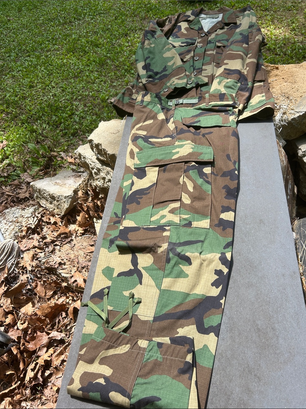 Men's Woodland Camo Utility Shirt - Green Camouflage